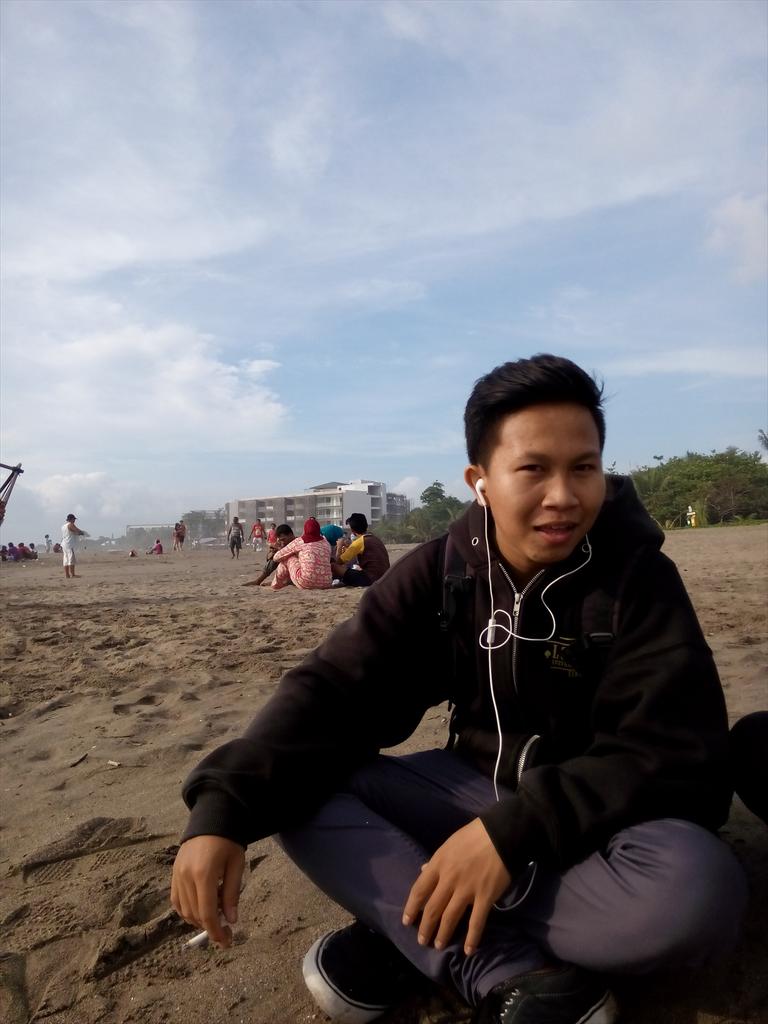 Olen Olen (@yudickgapul) on Twitter photo 