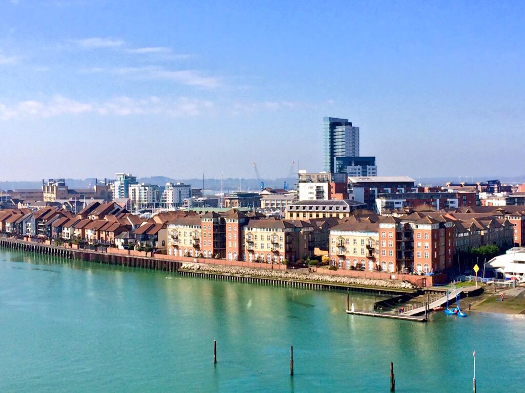 BBCSouthWeather's tweet image. View from the #Itchenbridge #Southampton