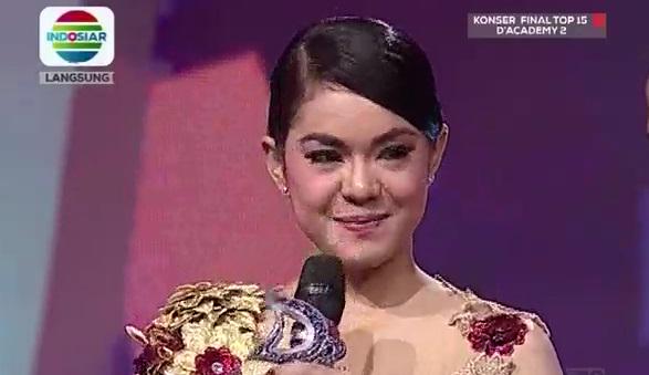 Indosiar's tweet photo. Happy belated birthday @DA2_Tria yey! Tambah semangat ya #DAcademy2 http://t.co/wCaIncEghK