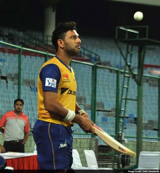 erkhalsa's tweet photo. #yuvi is #back #IPL8 :) bas 2 days reh gye hun tee @YuvisPrincess12 http://t.co/JvCFvmA6RB