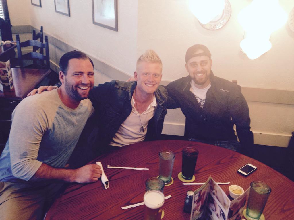 JasonKirbyMusic's tweet photo. The bands back together. #MCM @MattPolingMusic @DJHISH http://t.co/gr4KyrRVTo