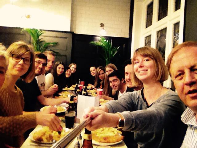 mgHEC's tweet photo. Fish and chips anyone? #digitalchair #DMSMtrip http://t.co/7g7PGYnVs5