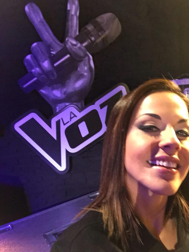 Basi_Rodriguez's tweet photo. Hoy a las  22:00 en #LaVoz la Diva Nalaya @nalayabrown !! MI ganadora de esta edición!! #LaVozDeLaVoz http://t.co/DDzz4GmGKT