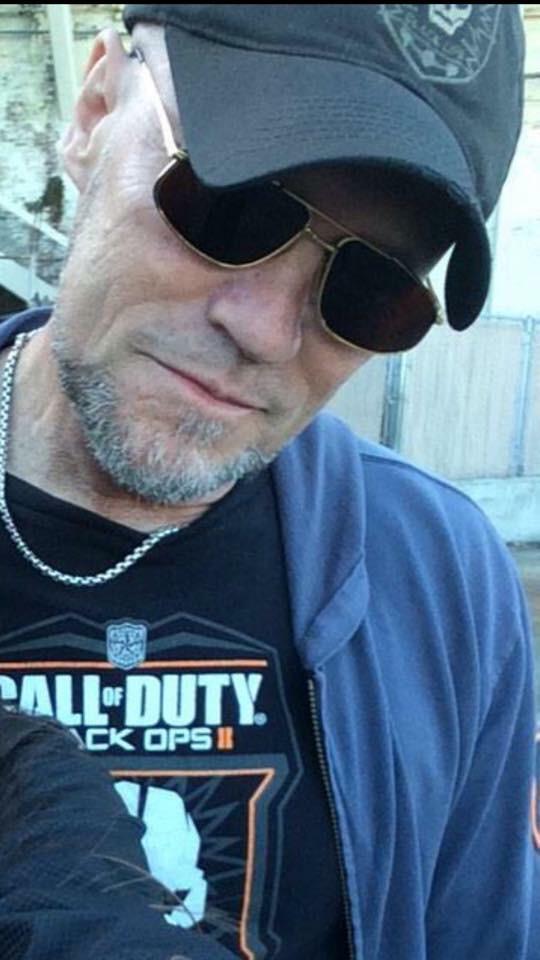 Happy Birthday to the incredible Michael Rooker today! 