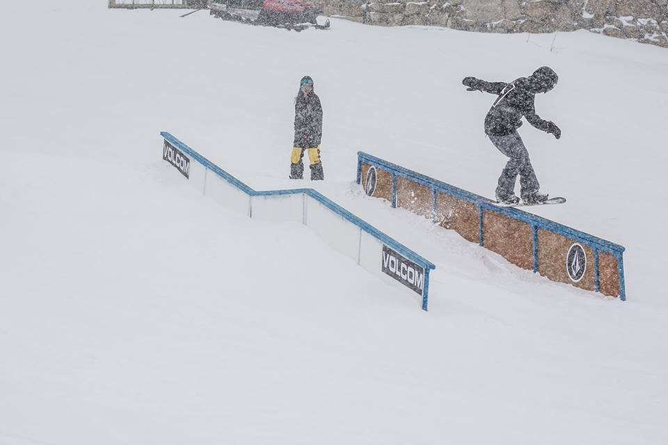 brocodewear's tweet image. @simeonmitrev and @stivvo #brocodewear #snowboarding