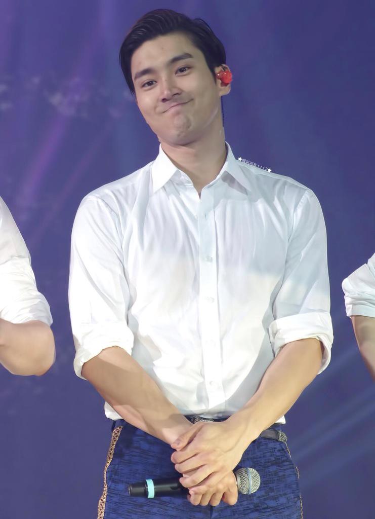 Happy Birthday to our handsome yet derpiest Choi Siwon. May ur live filled with so much happines 