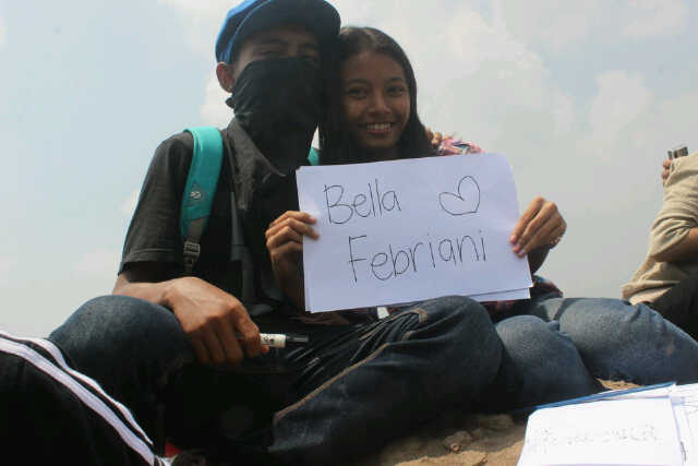 bellafebriyani_'s tweet photo. Hihiii makasihh luvluvv♥♥@nisarmdhni http://t.co/yKFs2eVr73
