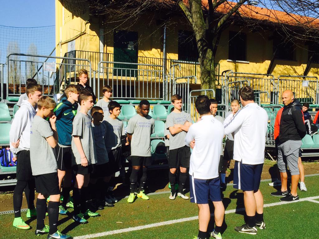zalujani's tweet photo. At Inter Academy for 6 V 6:) @CrossfireADP http://t.co/FXbvL5UkxD