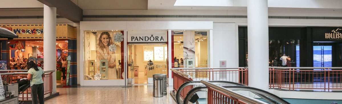 USA on Twitter: "Pandora is undergoing a full store remodel! In the meantime, visit them in their temp next Hollister. http://t.co/NSAwD4DLXt" / Twitter