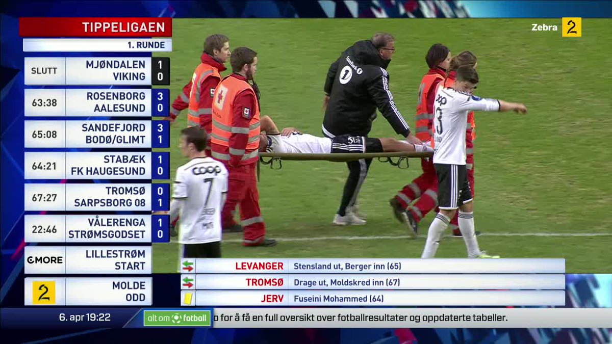 VIDEO:– Jeg frykter det verste,sier <a href="/omaarst/">Ole Martin Årst</a> når @ToreReg bæres ut på båre på Lerkendal. tv2.no/v/903361/ #2fx