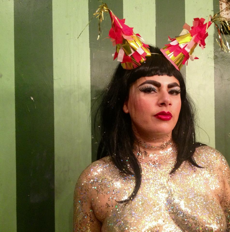 ShknandStrrd's tweet photo. Get ready for a glitter-gasm when Divina GranSparkle hits the stage as our caboose this Wednesday! #divinagransparkle http://t.co/Bn4Imwl1KX