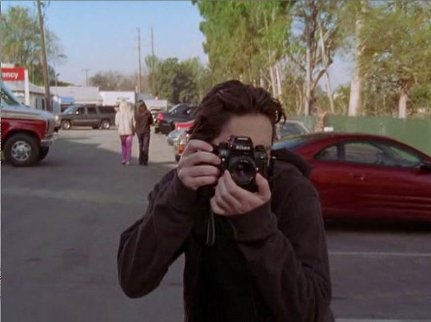 Happy 40th Birthday to today\s über-cool celebrity with an über-cool camera: ZACH BRAFF (on \"Scrubs\") 