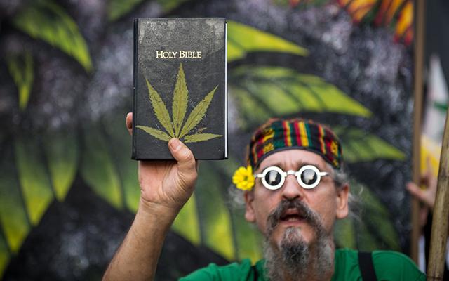 Iglesia de la #marihuana en Indiana obtiene un impulso por la libertad religiosa bit.ly/1xXykA1