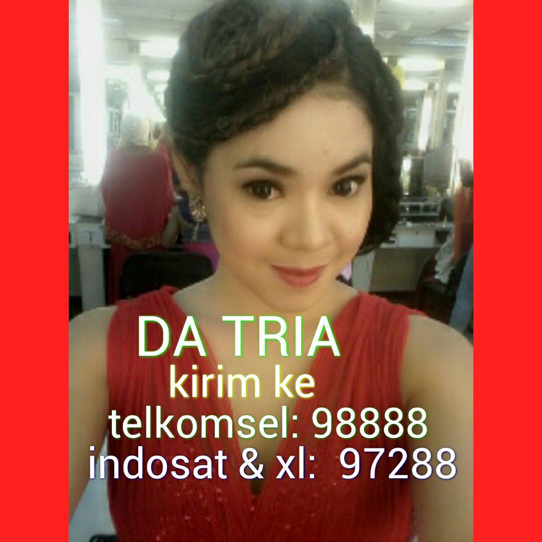 Dukung <a href="/DA2_Tria/">Tria</a>  di @IndosiarID <a href="/DAcademyID/">D'Academy 4</a> makasih atas dukungan.nya...