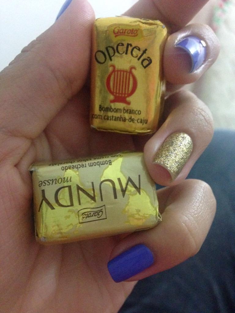 arielemenezes's tweet photo. Resumo da minha Páscoa ... http://t.co/UcgxDIhgQR