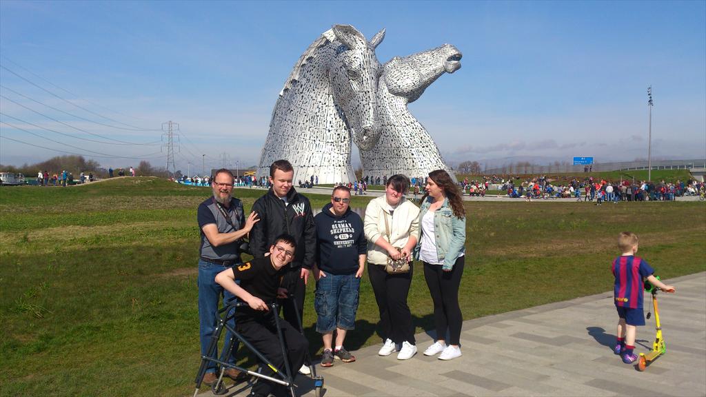 Seal - Youth Charity tweet media