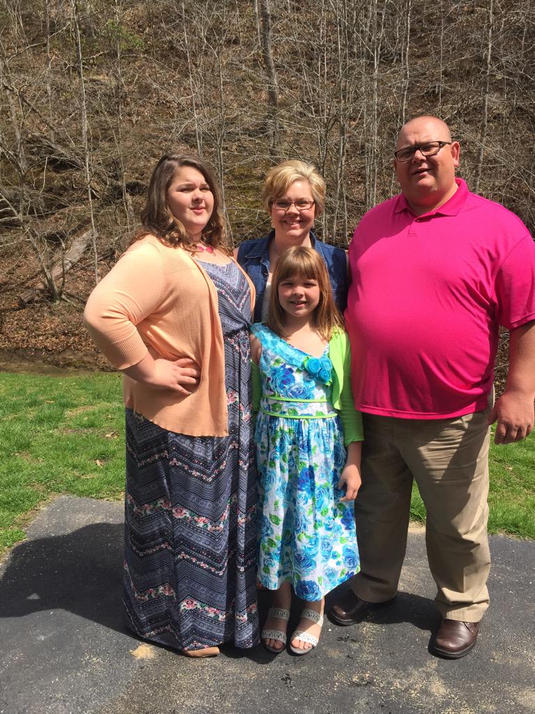 KayYounce's tweet image. This is my life! Love all three of my babies so good!