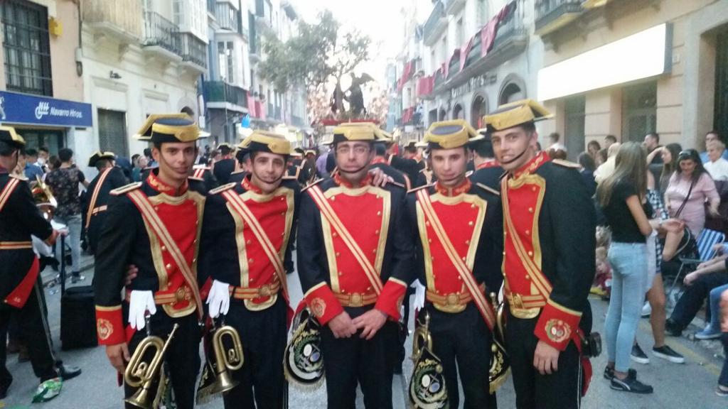 CorneteriaResur's tweet photo. Hay dejamos unas fotos de la S.S 2015 http://t.co/EVlnMX74LG