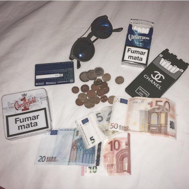 LILMAMIBARBZ's tweet image. o que sobrou das férias #springbreaksover 😢