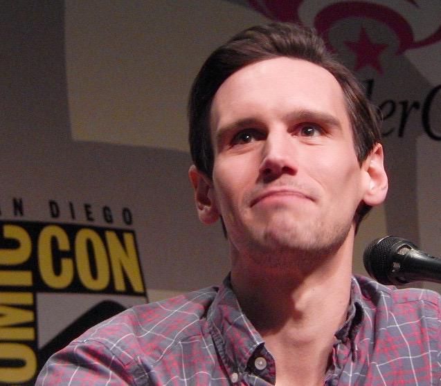 SugarySweetVint's tweet photo. .@mister_CMS #EdwardNygma on the @Gotham panel at Wondercon 2015 😊 Credit: @MingHsuLu 👍 #CoreyMichaelSmith #riddler http://t.co/YolnDUNqwp