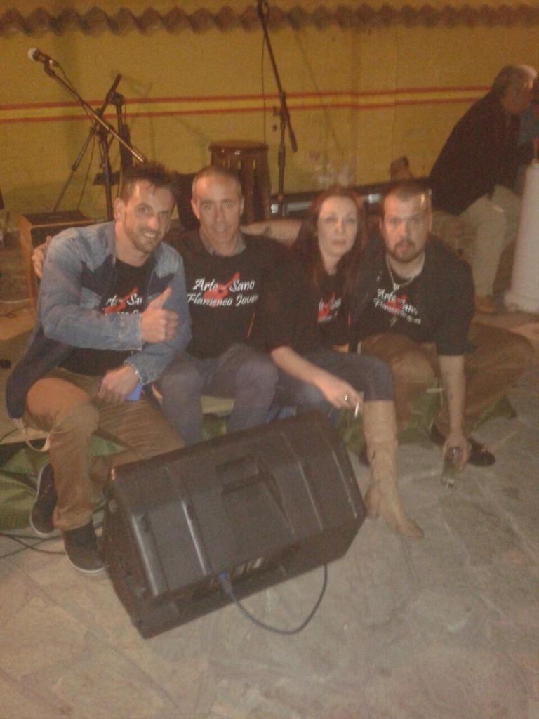 artesanoFJ's tweet photo. Jueves santo mortal @artesanoFJ http://t.co/IqgquQjscr