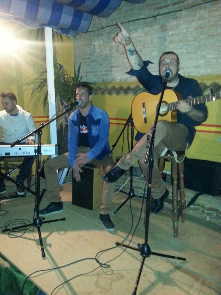 artesanoFJ's tweet photo. Jueves santo mortal @artesanoFJ http://t.co/IqgquQjscr