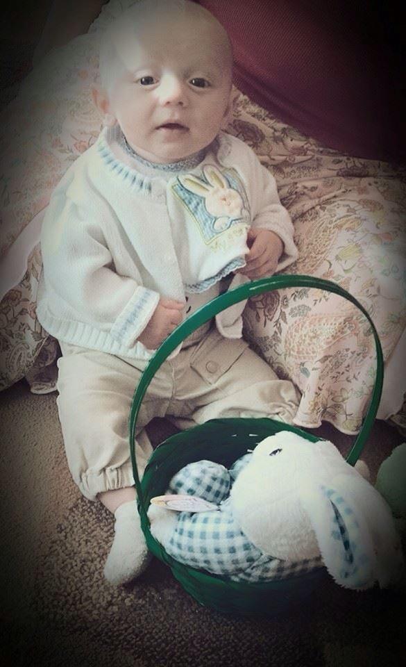 dollshine's tweet photo. My son! I love you Braylen. I can't believe your about to be 3months. #mybabyboy http://t.co/K9H8khVgTh