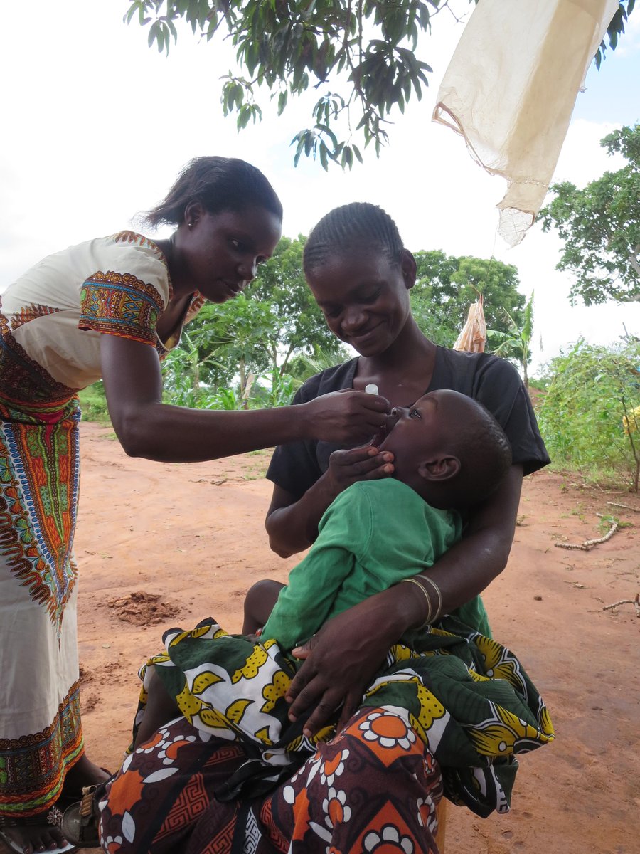 Medic's tweet image. It’s World Health Worker Week! Thx to the women &amp;amp; men who take responsibility for the health of their neighbors #whww