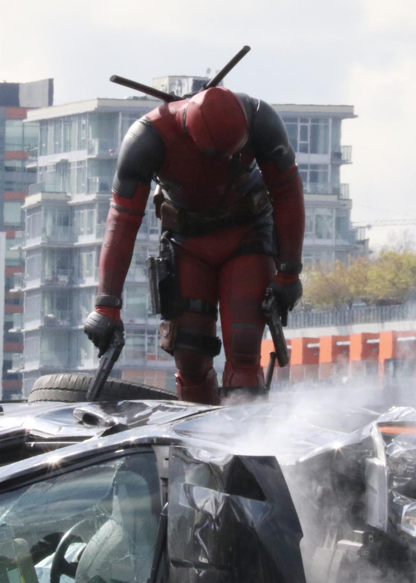 Deadpool Set Photos Posted Online CB7nEjZVIAAtjRS