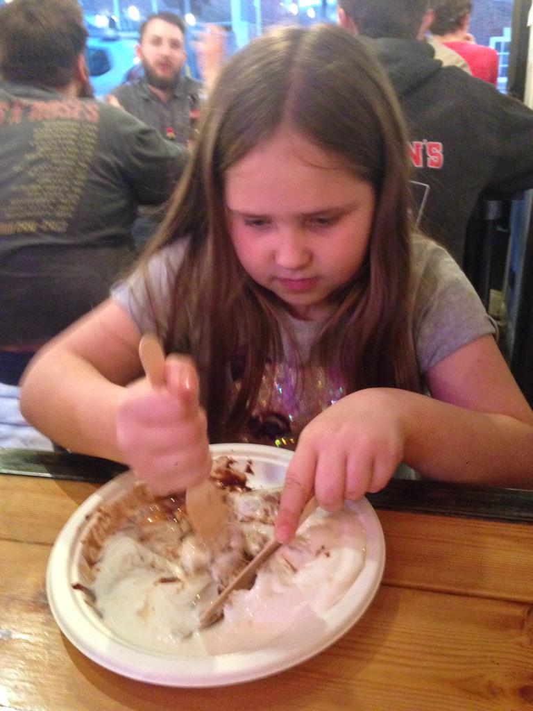 PFSClassics's tweet photo. At @rubyredsburger Winchester. 

Superb burgers, really stunning! 

The girls enjoyed it... #burgershack http://t.co/JBE9lAqqrN