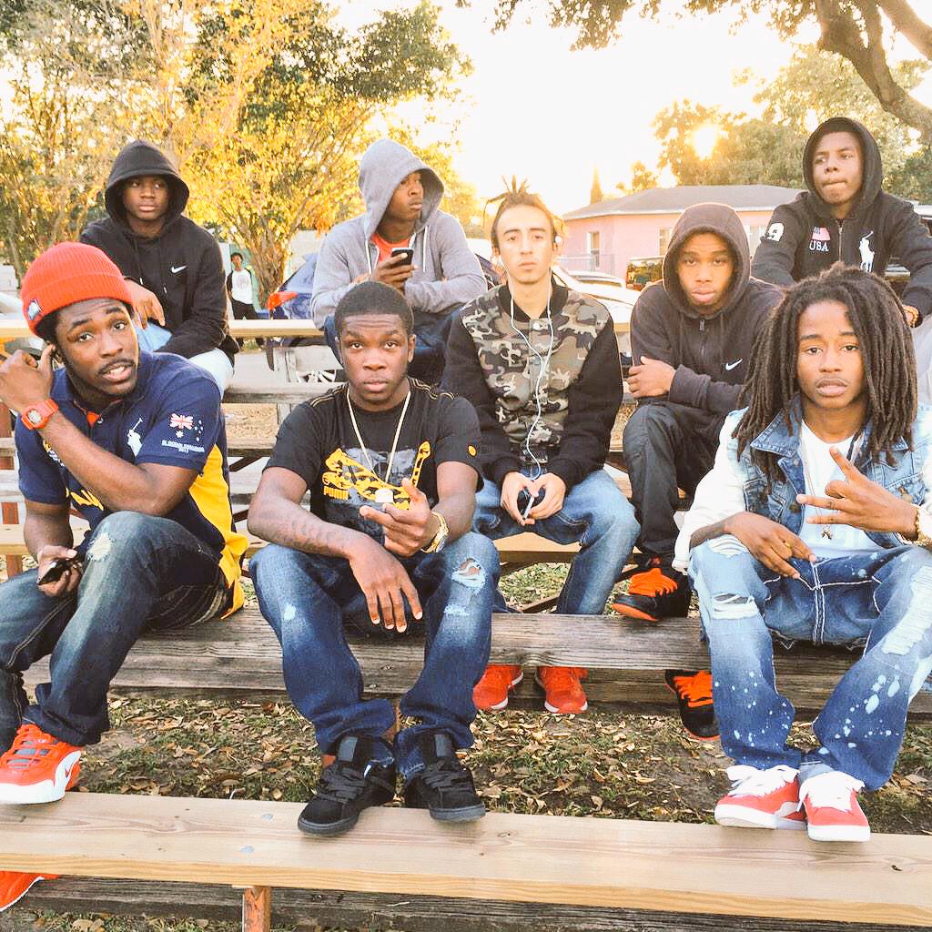 SkippaMakk's tweet photo. REAL NIGGAS ONLY #YC4L http://t.co/09WuJvOqLR