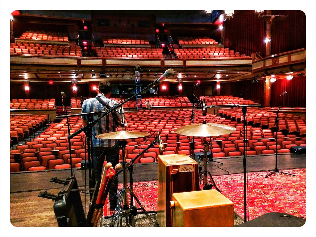 Rocking the Ruby Diamond tonight on FSU campus <a href="/heyheydellamae/">Della Mae</a> <a href="/SteepCanyon/">Steep Canyon Rangers</a> #scrtour