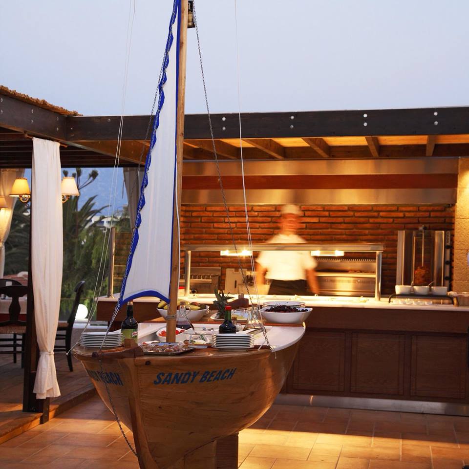 SandyHotelKos's tweet photo. #summer_2015 you will enjoy our food in #greek_restaurant http://t.co/kLzwLWsQ06