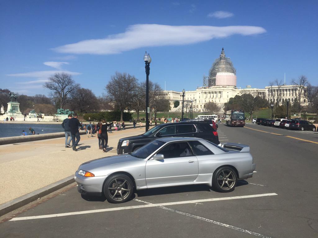 DougDeMuro's tweet photo. Legalize it! http://t.co/FMQfdBMPZX
