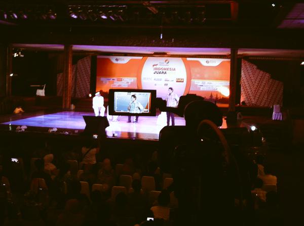 Ibu, Solusi Sandiaga Uno dan Dedi Mulyadi tangandiatas.com/ibu-solusi-san… #KolomTDA @pestawirausaha <a href="/muadzin/">Muadzin F. Jihad</a>