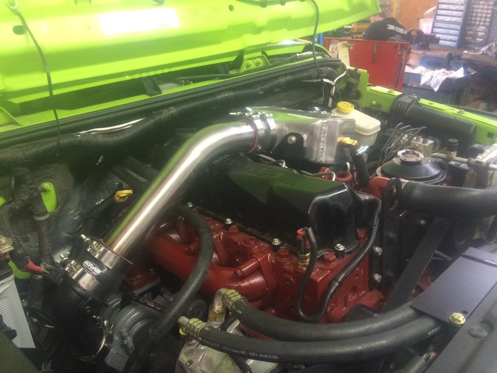 GreenJeepMac's tweet photo. Finished Product! #Jeep #Wrangler #DieselConversion #BruiserConversions http://t.co/qGiDD0bILh
