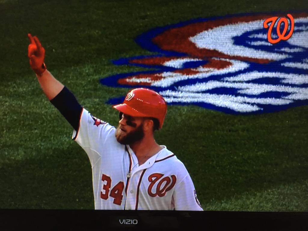 porter711's tweet image. YEWWWWWWWWWWWWW!!!! @Bharper3407 #eatsteak #Nats #nats2015