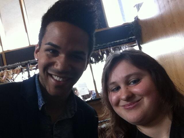 CarinaNegroni's tweet photo. Omfg meine ersten 3Bilder mit Jesse Ritch 😍❤️ und die neue Gang 😍❤️ http://t.co/IY1qp5O5Cw