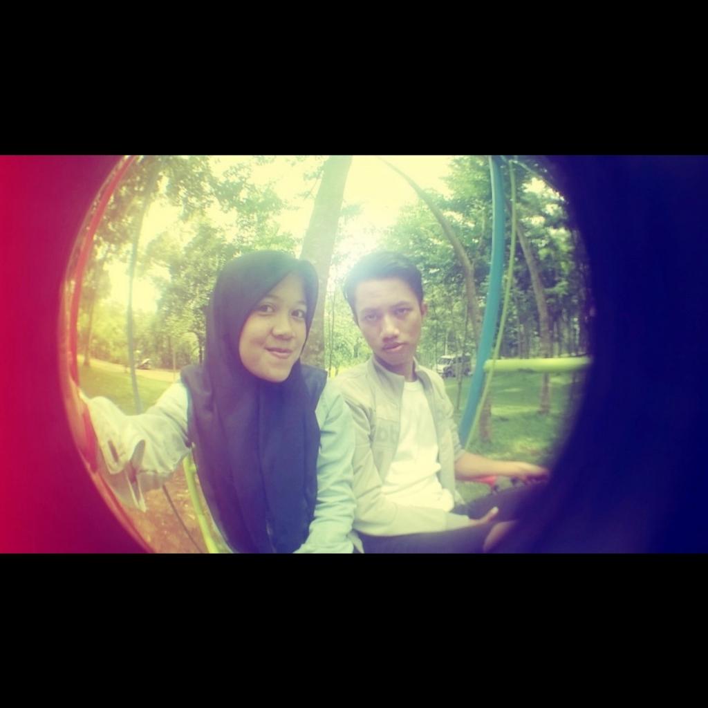 Kita memandang langit yang sama ♥ @ibensardio