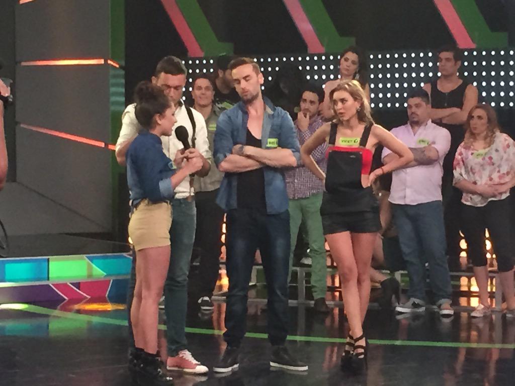 PonteYingo's tweet photo. Shellmy @shellmy_music muy decepcionada de @Sebastian_Camel #YingoPower http://t.co/jKJRn4U9yA