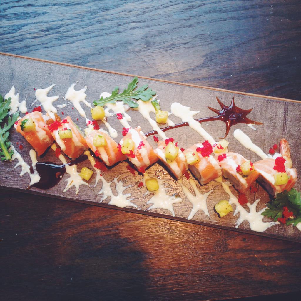 Shrimp tempura &amp; avocado topped with pineapple salsa... Tropical vacation, anyone?