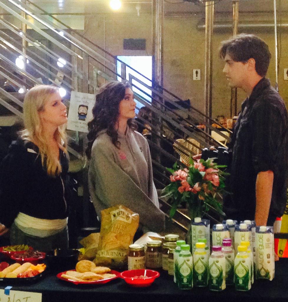 AloeGloe's tweet photo. The set of the movie @SUMR4EVR is #Gloeing today w/ @AloeGloe @megannicole @therealagbarlow @AlysonOnTour #SUMR4EVR http://t.co/rCA13zr8sW