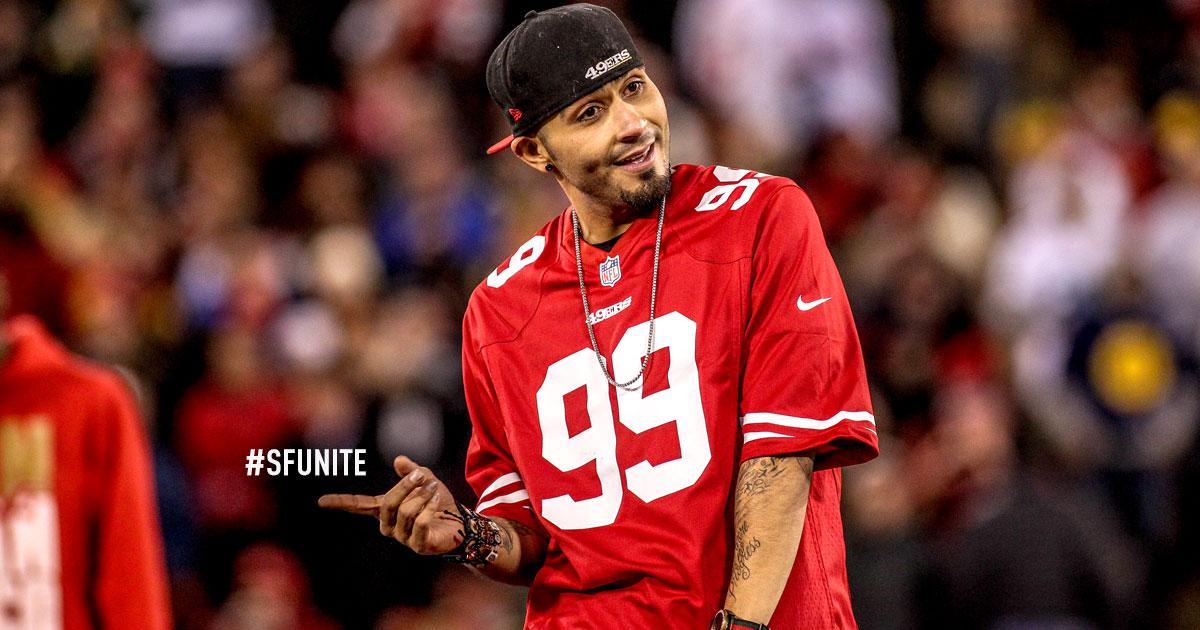 49ers's tweet photo. Back-to-back World Series titles for @SFGiants? That’s what’s up.

Good luck in 2015.  #SFUnite http://t.co/7aH4FEct0f