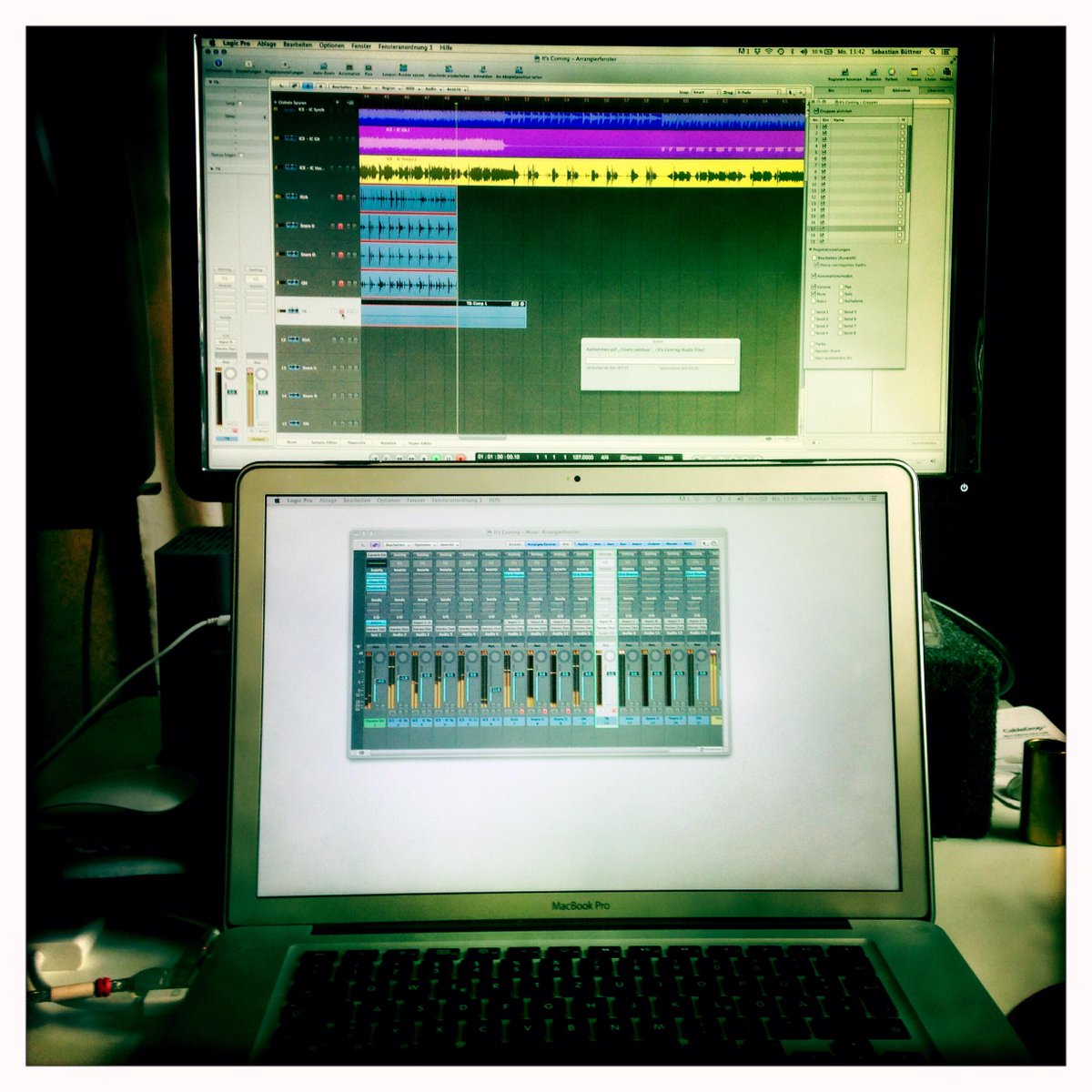 icallelly's tweet photo. we are working on new songs... http://t.co/FywXMkLJXt