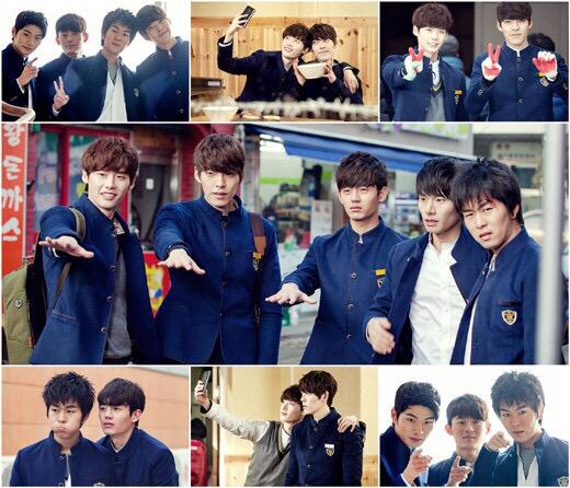 揺れながら咲く花