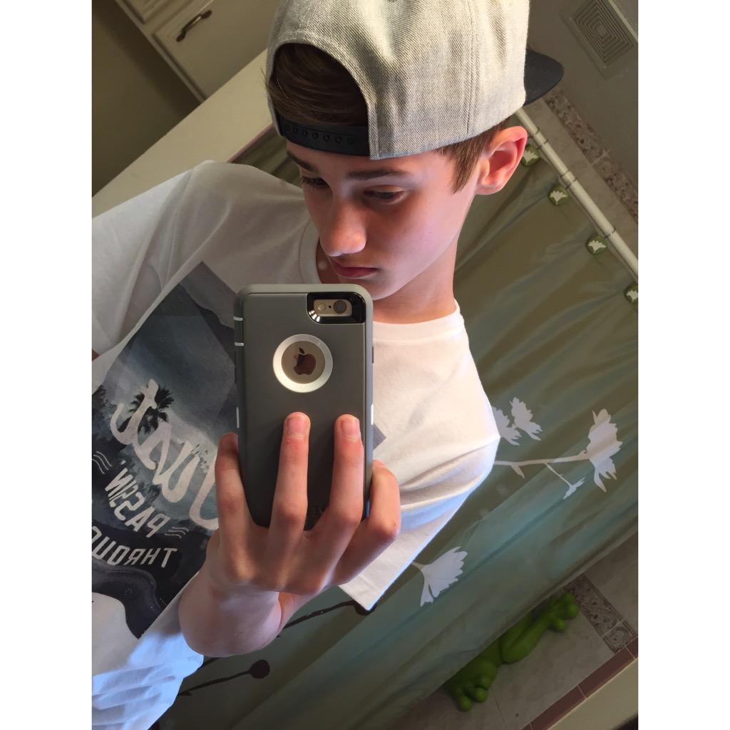 Yoblakemartin's tweet photo. Bae❤️ http://t.co/xnlwwhSaef