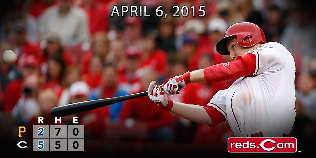 Reds's tweet photo. RECAP: @FlavaFraz21 hits decisive HR, @JohnnyCueto K’s 10 in #Reds win: http://t.co/cBdRcP1Ju7
#RedsOpeningDay http://t.co/tehi6Cp8h4