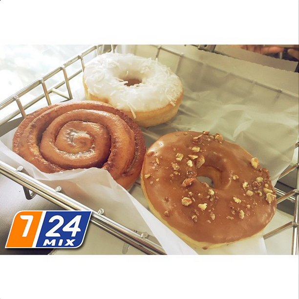 724redes's tweet photo. #YoTeReto a que pruebes nuestros deliciosos panes para matar el antojo! recuerda que 7/24 esta #SiempreCercaDeTi <3 http://t.co/kHPSVP9YtX