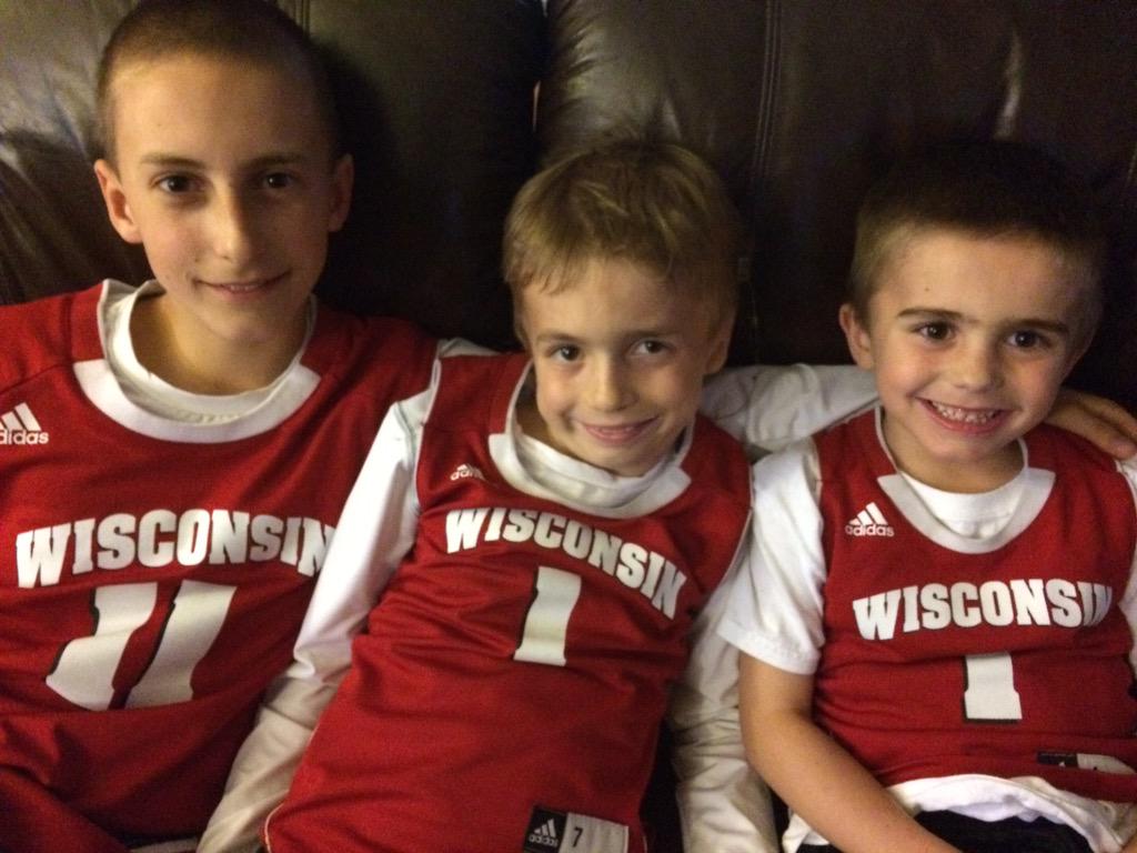 TiffanyWWilke's tweet photo. #Badger #Badgernation #MakeEmBelieve #MarchMadness #UWBadgers #IThinkThatCoversIt http://t.co/Fdo3WuV4Lo