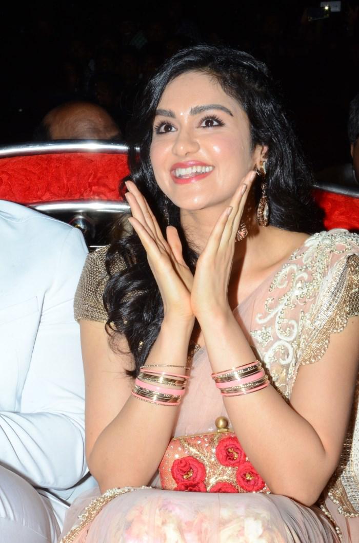 TollyScreen's tweet photo. #adah_sharma gorgeous stills at son of satyamurthy aduio sucess meet @adah_sharma http://t.co/Uxipsbpebu http://t.co/BqEl3ctO5v